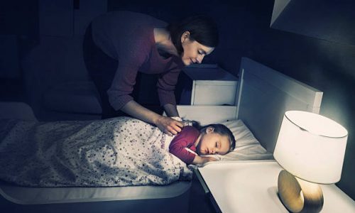 Quels sont les critères de choix d’une veilleuse pour la chambre de mon enfant ?