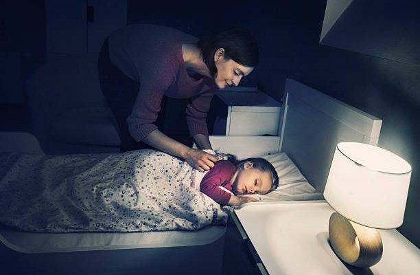 Quels sont les critères de choix d’une veilleuse pour la chambre de mon enfant ?