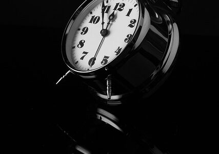 Comment choisir le bon affichage de l’heure pour un réveil éducatif ?
